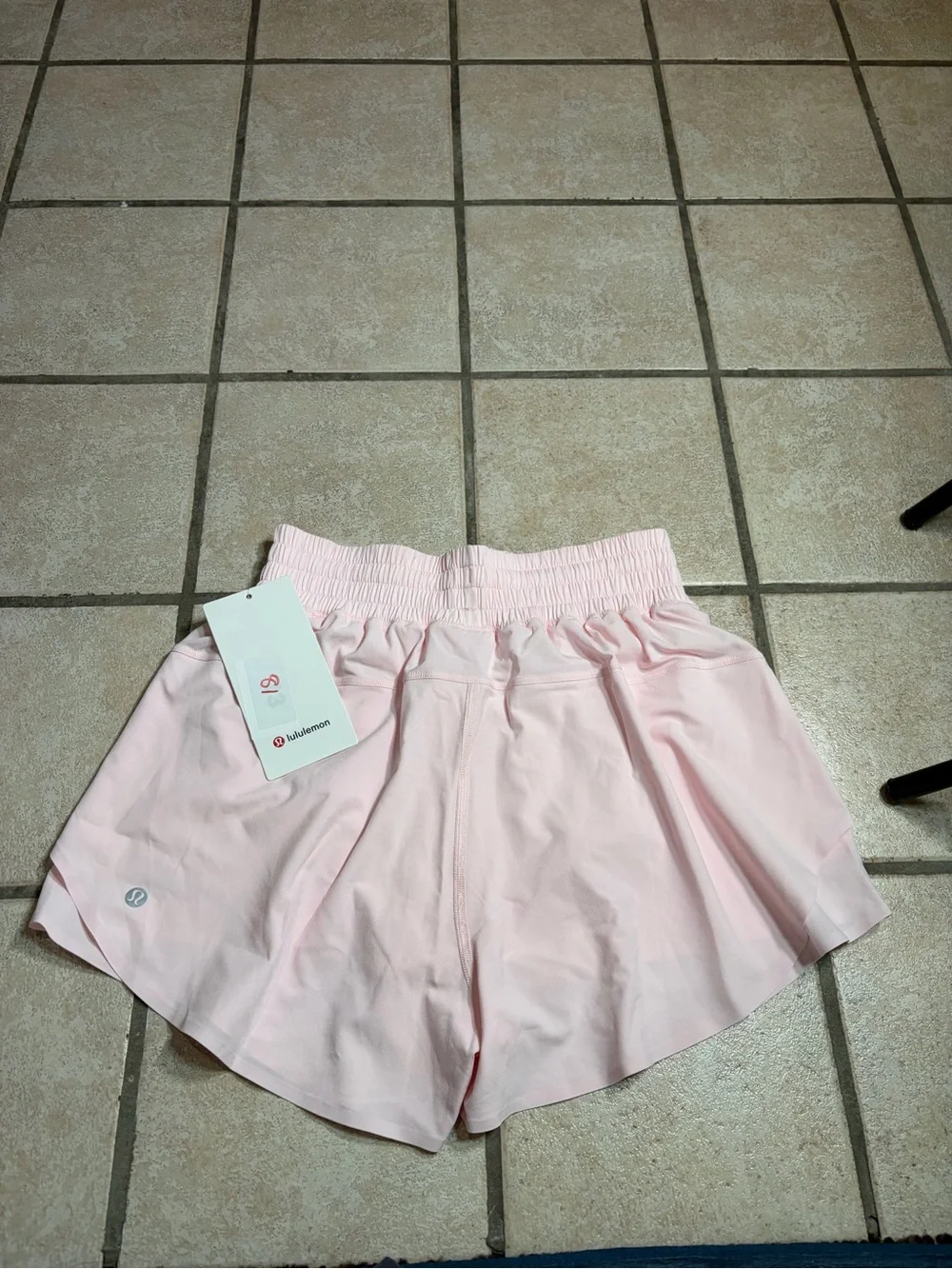 NWT Lululemon Shake It Out High-Rise Running Short 2.5